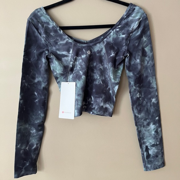 BNWT Lululemon Align Long Sleeve Shirt - Picture 6 of 7